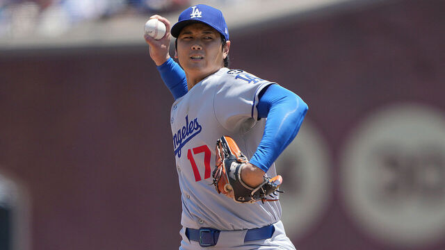 SAN FRANCISCO, CALIFORNIA - JULY 12: Shohei Ohtani #17 of the Los Angeles Dodgers pitches against the San Francisco Giants in the bottom of the second inning at Oracle Park on July 12, 2025 in San Francisco, California.