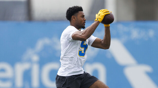 EL SEGUNDO, CALIFORNIA - MAY 12: Tre Harris #9 of the Los Angeles Chargers catches the ball during the Los Angeles Chargers offseason workouts at The Bolt on May 12, 2025 in El Segundo, California.