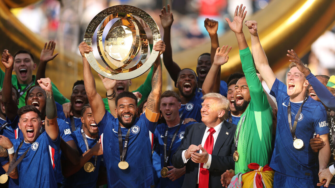 EAST RUTHERFORD, NEW JERSEY - JULY 13: Reece James #24 of Chelsea lifts the FIFA Club World Cup trophy after their team's victory following the FIFA Club World Cup 2025 Final match between Chelsea FC and Paris Saint-Germain at MetLife Stadium on July 13, 2025 in East Rutherford, New Jersey.