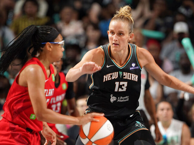 BROOKLYN, NY - JULY 13: Leonie Fiebich #13 of the New York Liberty plays defense during the game against the Atlanta Dream on July 13, 2025 at Barclays Center Arena in Brooklyn, New York. Mandatory Copyright Notice: Copyright 2025 NBAE