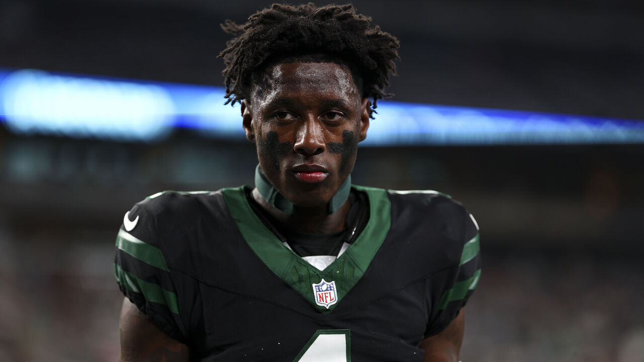 EAST RUTHERFORD, NEW JERSEY - OCTOBER 31: Sauce Gardner #1 of the New York Jets walks to the tunnel prior to an NFL football game against the Houston Texans, Thursday at MetLife Stadium on October 31, 2024 in East Rutherford, NJ.