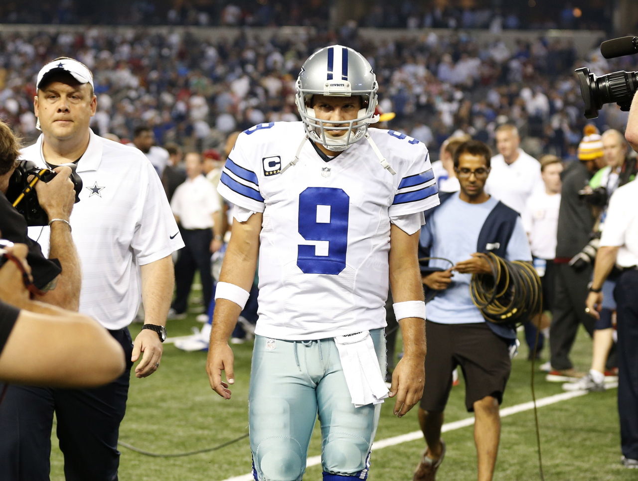 Jerry Jones on Tony Romo: I see him playing in London 