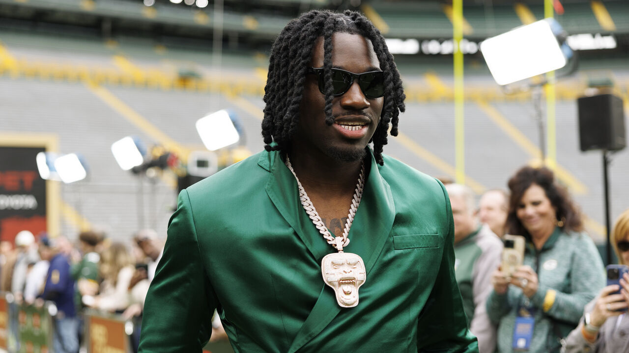 GREEN BAY, WISCONSIN - APRIL 24: Edge Rusher Shemar Stewart of Texas A&M walks on the red carpet prior to the first round of the 2025 NFL Draft on April 24, 2025 in Green Bay, Wisconsin.