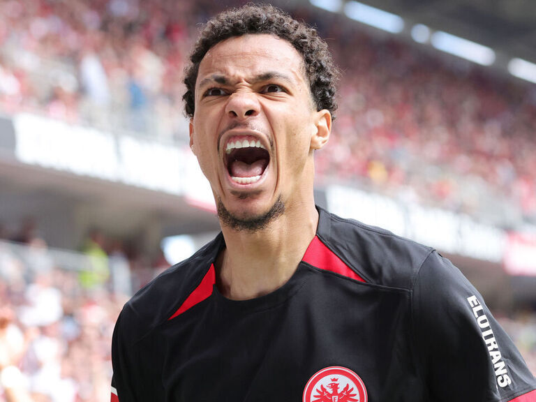 Report: Liverpool trump Newcastle to sign Frankfurt's Ekitike for €95M Report: Liverpool trump Newcastle to sign Frankfurt's Ekitike for €95M