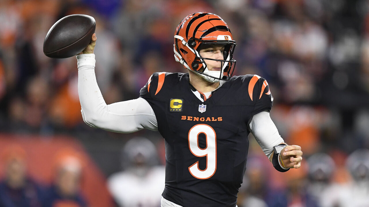 CINCINNATI, OH - DECEMBER 28: Cincinnati Bengals Quarterback Joe Burrow (9) passes during the NFL football game between the Denver Broncos and the Cincinnati Bengals on December 28, 2024, at Paycor Stadium in Cincinnati, Ohio.