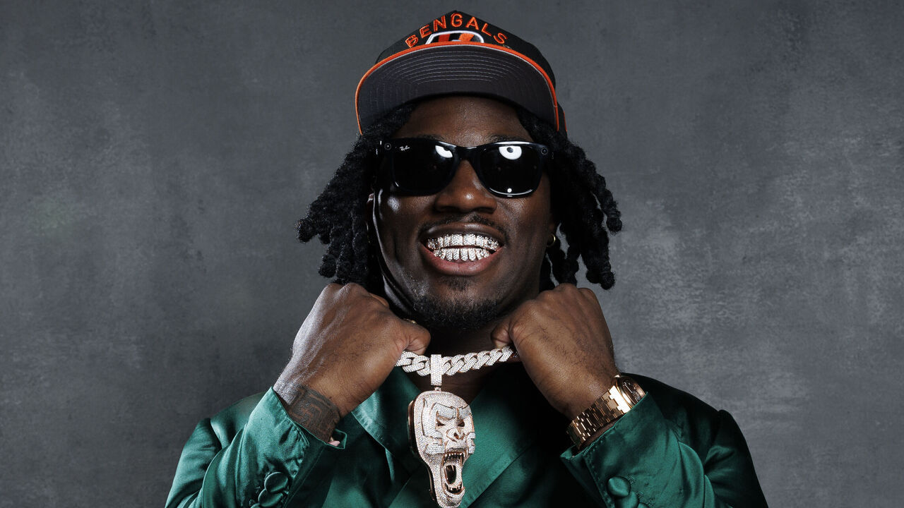 GREEN BAY, WISCONSIN - APRIL 24: Texas A&M defensive lineman Shemar Stewart poses for a portrait after being selected 17th overall by the Cincinnati Bengals during the first round of the 2025 NFL Draft on April 24, 2025 in Green Bay, Wisconsin.