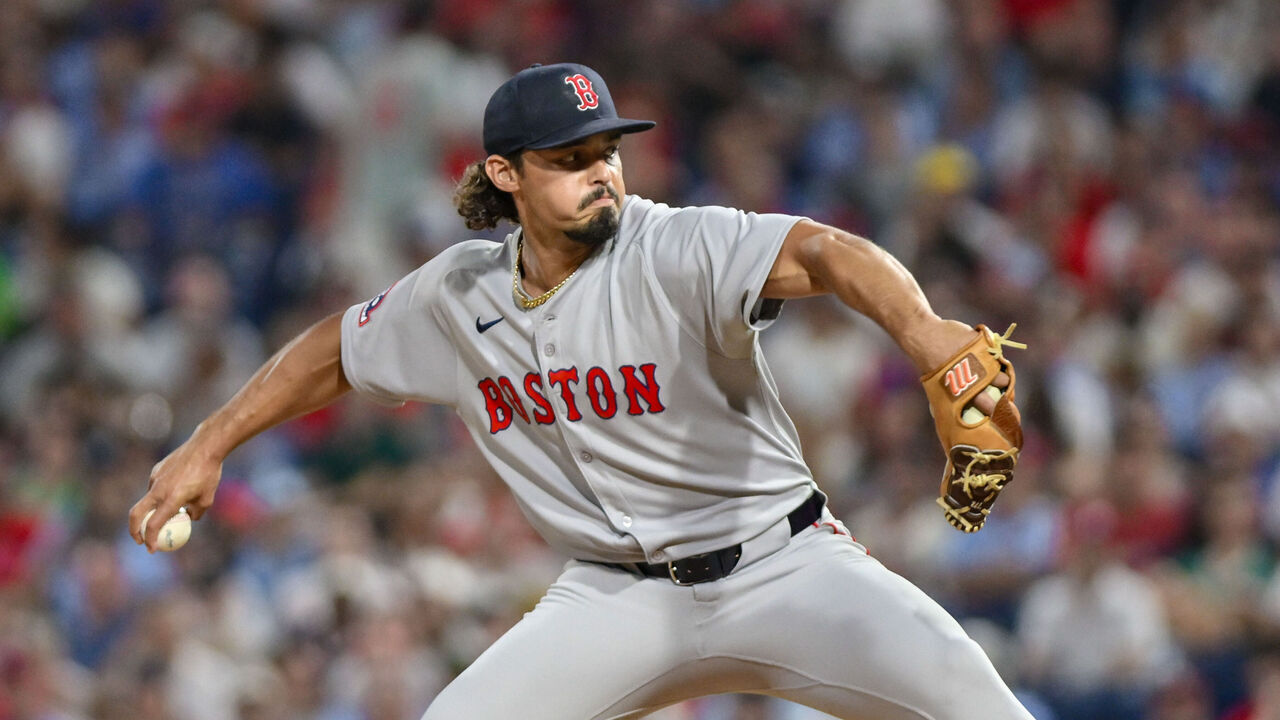 PHILADELPHIA, PA - JULY 21: Boston Red Sox pitcher Jordan Hicks (46) pitches during the tenth inning of the game between the Boston Red Sox and the Philadelphia Phillies on July 21, 2025 at Citizens Bank Park in Philadelphia, PA