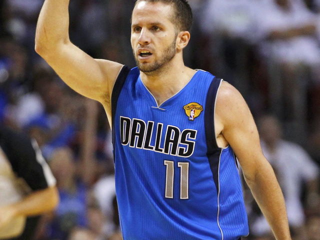 Mavs' contract with J.J. Barea increases after Jordan snub, now a reported 4-year, $16M deal