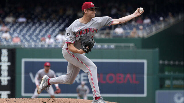 WASHINGTON, DC - JULY 23: Nick Lodolo #40 of the Cincinnati Reds pitches to the Washington Nationals during the first inning at Nationals Park on July 23, 2025 in Washington, DC.