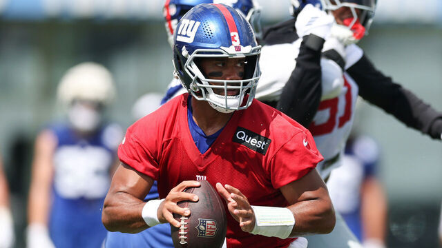 EAST RUTHERFORD, NEW JERSEY - JULY 23: Russell Wilson #3 of the New York Giants looks to pass the ball during training camp at Quest Diagnostics Training Center on July 23, 2025 in East Rutherford, New Jersey.
