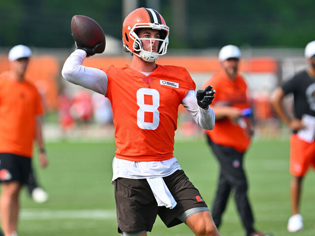 BEREA, OHIO - JULY 26: Quarterback Kenny Pickett #8 of the Cleveland Browns passes during training camp at CrossCountry Mortgage Campus on July 26, 2025 in Berea, Ohio.
