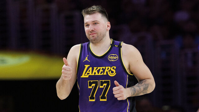LOS ANGELES, CA - APRIL 4, 2025: Los Angeles Lakers guard Luka Doncic (77) reacts after scoring against the New Orleans Pelicans at Crypto.com Arena on April 4, 2025 in Los Angeles, California.(Gina Ferazzi / Los Angeles Times via Getty Images)