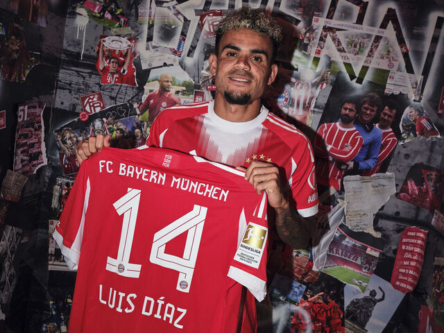 MUNICH, GERMANY - JULY 29: FC Bayern Muenchen unveils the signing of Luis Diaz of FC Bayern Muenchen on July 29, 2025 in Munich, Germany.