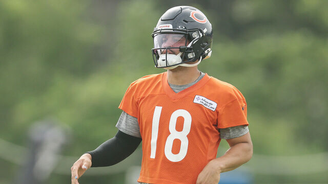 LAKE FOREST, ILLINOIS - JULY 24: Caleb Williams #18 of the Chicago Bears looks on during Chicago Bears Training Camp at Halas Hall on July 24, 2025 in Lake Forest, Illinois.