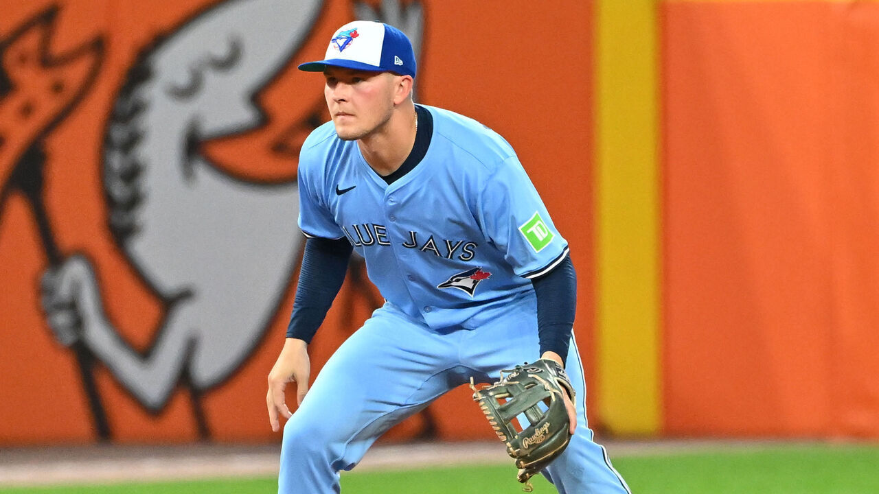 DETROIT, MI - JULY 25: Toronto Blue Jays third base Will Wagner (7) during the game between the Detroit Tigers versus the Toronto Blue Jays on Thursday July 25, 2025 at Comerica Park in Detroit, MI.