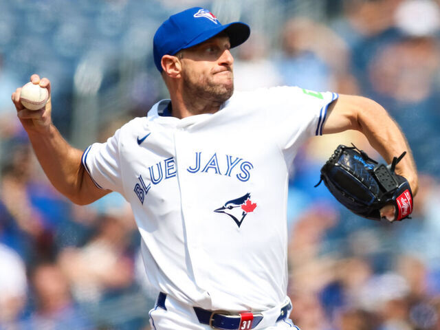 TORONTO, CANADA - AUGUST 2: Max Scherzer #31 of the Toronto Blue Jays pitches in the first inning of their MLB game against the Kansas City Royals at Rogers Centre on August 2, 2025 in Toronto, Ontario, Canada.