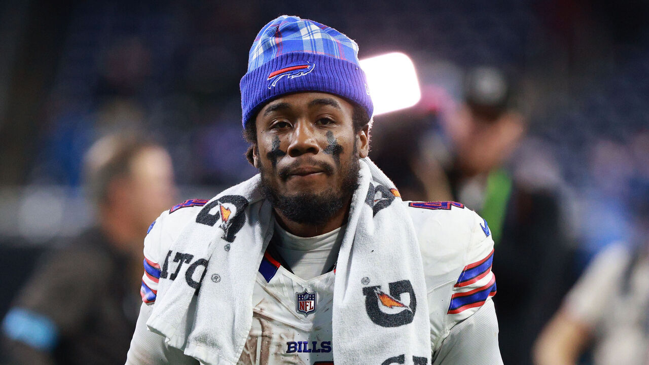 DETROIT,MICHIGAN-December 15: Buffalo Bills running back James Cook #4 walks off the field after the conclusion of an NFL football game between the Buffalo Bills and the Detroit Lions at Ford Field in Detroit, Michigan USA, on Sunday, December 15, 2024.