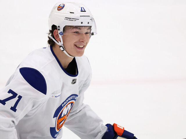 EAST MEADOW, NEW YORK - JUNE 30: Matthew Schaefer #71 takes part in practice during the New York Islanders 2025 Development Camp at Northwell Health Ice Center at Eisenhower Park on June 30, 2025 in East Meadow, New York.