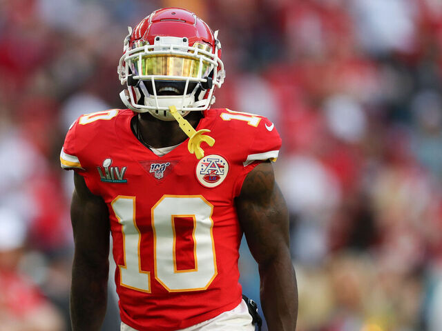 MIAMI GARDENS, FLORIDA - FEBRUARY 02: Tyreek Hill #10 of the Kansas City Chiefs warms up against the San Francisco 49ers prior to Super Bowl LIV at Hard Rock Stadium on February 2, 2020 in Miami Gardens, Florida.
