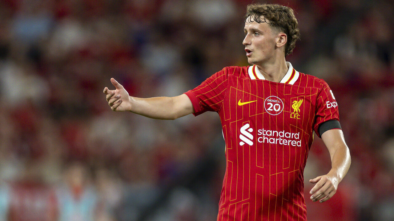 HONG KONG, CHINA - JULY 26: Tyler Morton of Liverpool gestures during the Liverpool FC v AC Milan Pre-Season Friendly match at Kai Tak Stadium on July 26, 2025 in Hong Kong, China.