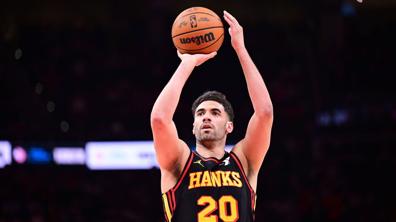 ATLANTA, GA - APRIL 18: Georges Niang #20 of the Atlanta Hawks shoots a free throw during the game against the Miami Heat during the 2025 SoFi Play-In Tournament on April 18, 2025 at State Farm Arena in Atlanta, Georgia. NOTE TO USER: User expressly acknowledges and agrees that, by downloading and/or using this Photograph, user is consenting to the terms and conditions of the Getty Images License Agreement. Mandatory Copyright Notice: Copyright 2025 NBAE