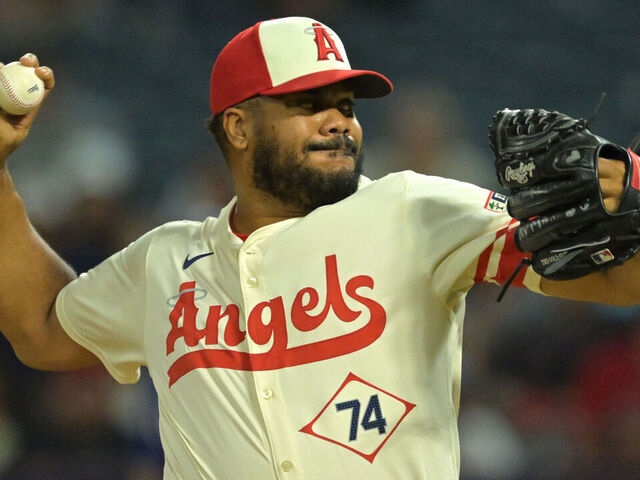 ANAHEIM, CALIFORNIA - JULY 29: Kenley Jansen #74 of the Los Angeles Angels pitches in the ninth inning enroute to his 20th save of the season against the Texas Rangers at Angel Stadium of Anaheim on July 29, 2025 in Anaheim, California.