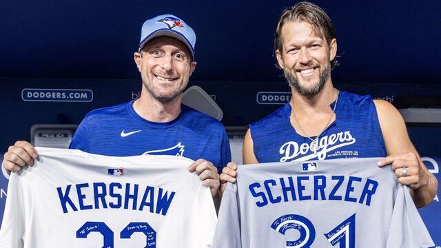 Kershaw outduels Scherzer in battle of all-time greats