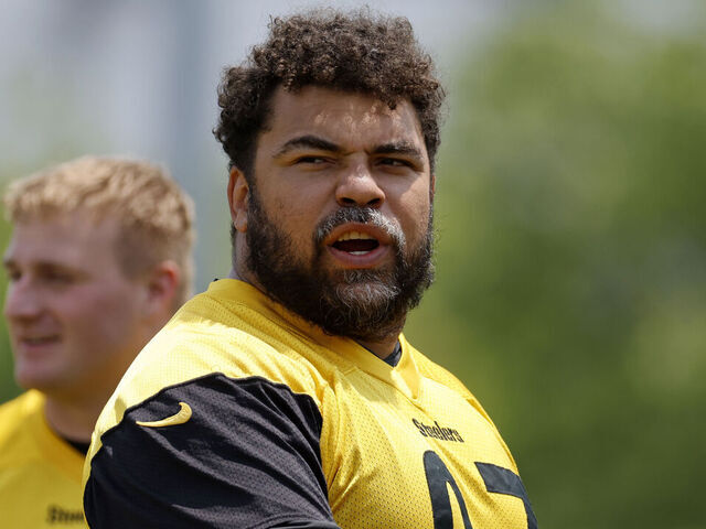 PITTSBURGH, PENNSYLVANIA - JUNE 10: Cameron Heyward #97 of the Pittsburgh Steelers in action during Minicamp at UPMC Rooney Sports Complex on June 10, 2025 in Pittsburgh, Pennsylvania.
