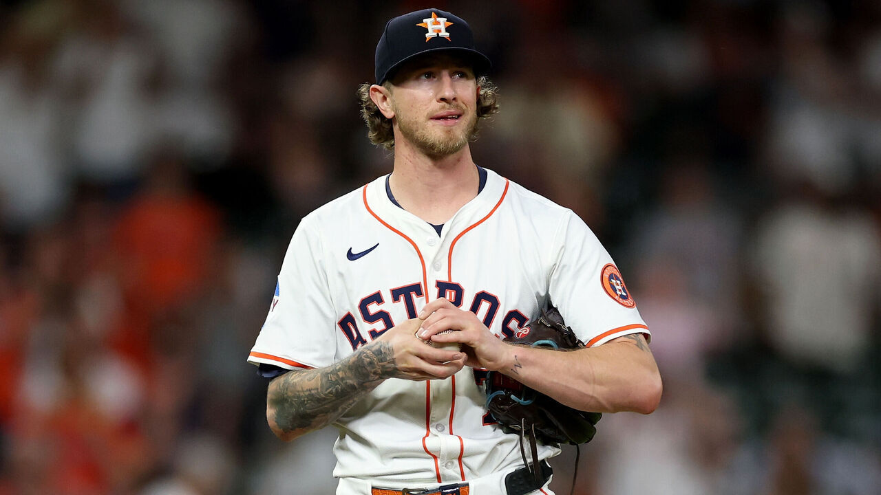HOUSTON, TEXAS - JULY 08: Josh Hader #71 of the Houston Astros reacts in the ninth inning against the Cleveland Guardians at Daikin Park on July 08, 2025 in Houston, Texas.