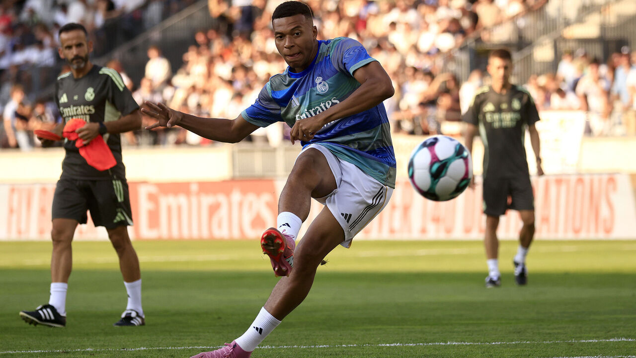 INNSBRUCK, AUSTRIA - AUGUST 12: Kylian Mbappe of Real Madrid warms up prior to the pre-season friendly match between WSG Tirol and Real Madrid CF at Tivoli Stadion Tirol on August 12, 2025 in Innsbruck, Austria.