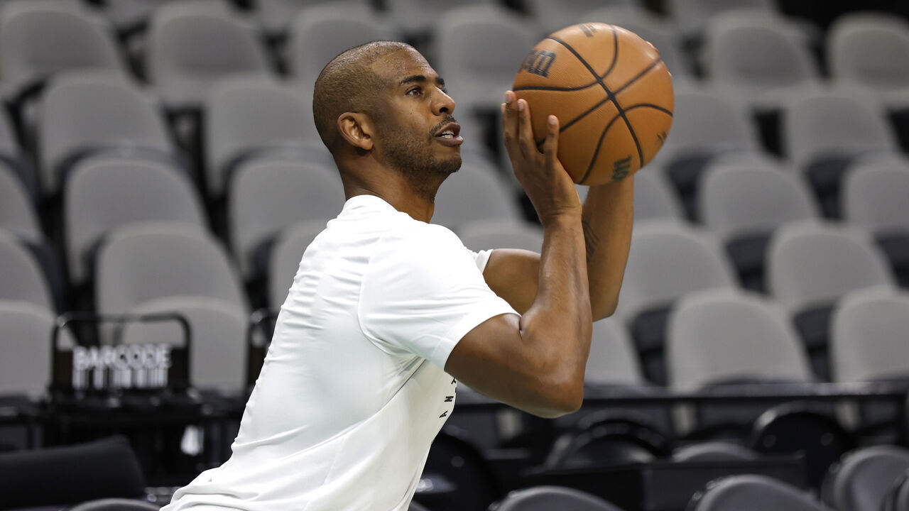 SAN ANTONIO, TX - APRIL 13: Chris Paul #3 of the San Antonio Spurs takes warm up shots before their game against the Toronto Raptors at Frost Bank Center on April 13, 2025 in San Antonio, Texas. NOTE TO USER: User expressly acknowledges and agrees that, by downloading and or using this photograph, User is consenting to terms and conditions of the Getty Images License Agreement.