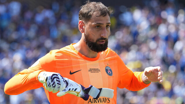 EAST RUTHERFORD, NEW JERSEY - JULY 13: Gianluigi Donnarumma of Paris Saint-Germain reacts during the FIFA Club World Cup 2025 final match between Chelsea FC and Paris Saint-Germain at MetLife Stadium on July 13, 2025 in East Rutherford, New Jersey.