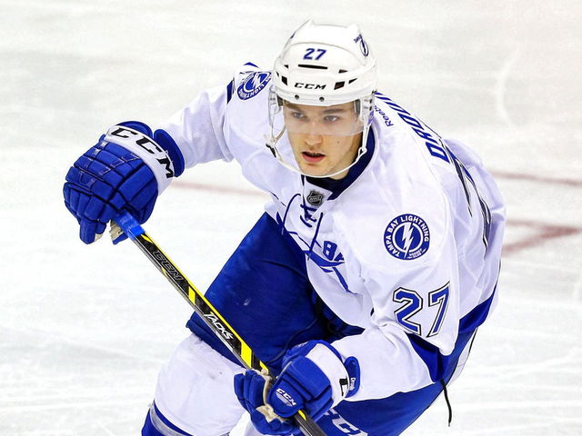 Lightning suspend Drouin for failing to report to AHL game