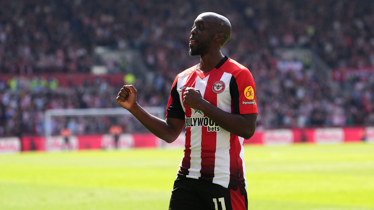 Brentford's Yoane Wissa celebrates scoring their side's second goal the game during the Premier League match at the Gtech Community Stadium, Brentford. Picture date: Sunday May 18, 2025.