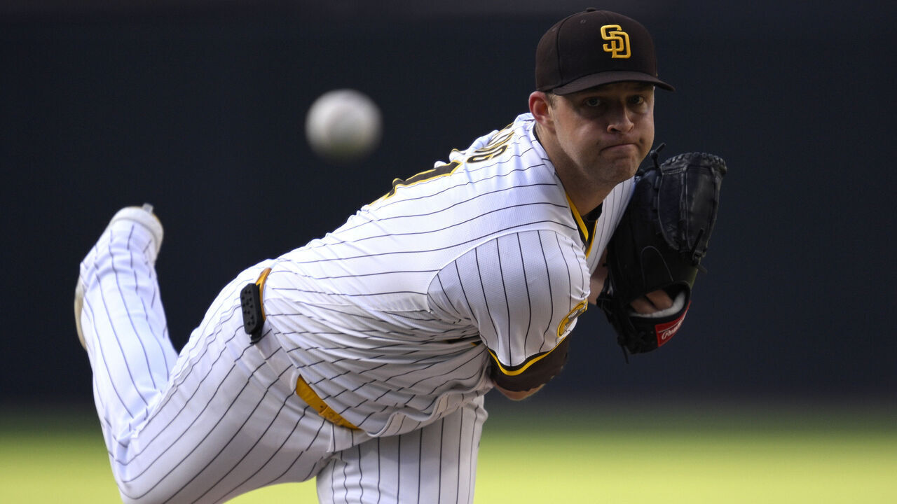 SAN DIEGO, CALIFORNIA - AUGUST 09: Michael King #34 of the San Diego Padres pitches against the Boston Red Sox during the first inning at Petco Park on August 09, 2025 in San Diego, California.
