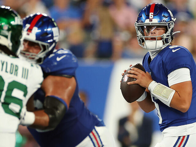 EAST RUTHERFORD, NEW JERSEY - AUGUST 16: Jaxson Dart #6 of the New York Giants looks to pass during the first half of the NFL Preseason 2025 game between New York Jets and New York Giants at MetLife Stadium on August 16, 2025 in East Rutherford, New Jersey.