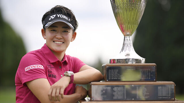 PORTLAND, OREGON - AUGUST 17: Akie Iwai of Japan poses with the trophy after winning The Standard Portland Classic 2025 at Columbia Edgewater Country Club on August 17, 2025 in Portland, Oregon.