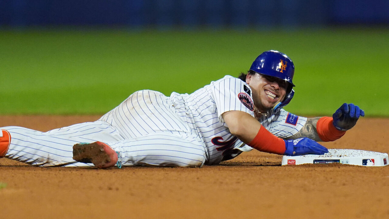 WILLIAMSPORT , PA - AUGUST 17: Francisco Alvarez #4 of the New York Mets slides into second on a double in the seventh inning during the 2025 MLB Little League Classic presented by New York Life between the Seattle Mariners and the New York Mets at Journey Bank Ballpark at Historic Bowman Field on Sunday, August 17, 2025 in Williamsport , Pennsylvania.