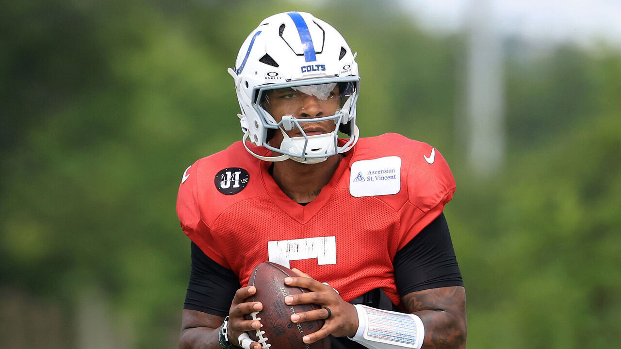 WESTFIELD, INDIANA - AUGUST 14: Anthony Richardson #5 of the Indianapolis Colts throws a pass during the Green Bay Packers and Indianapolis Colts joint practice at Grand Park on August 14, 2025 in Westfield, Indiana.