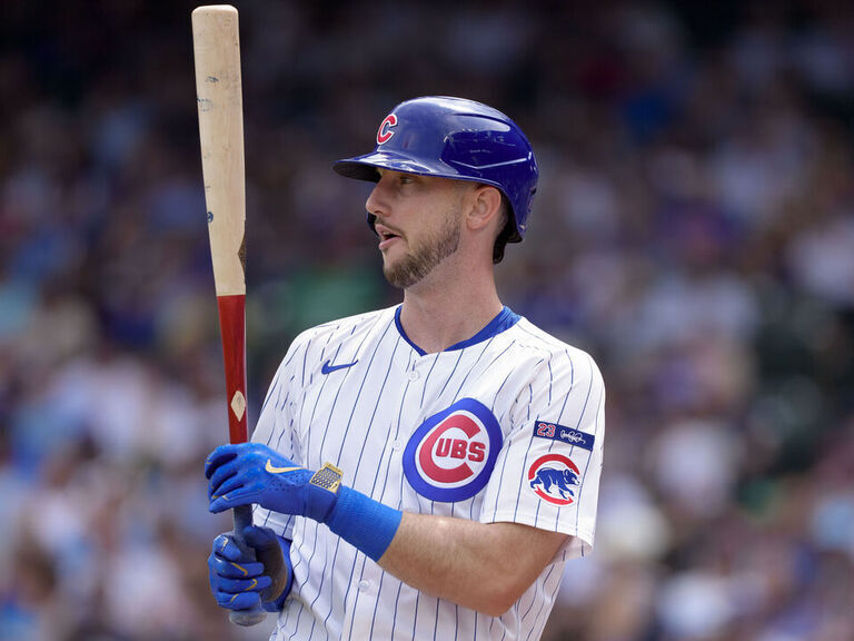 Cubs tucker played through fractured hand thescore