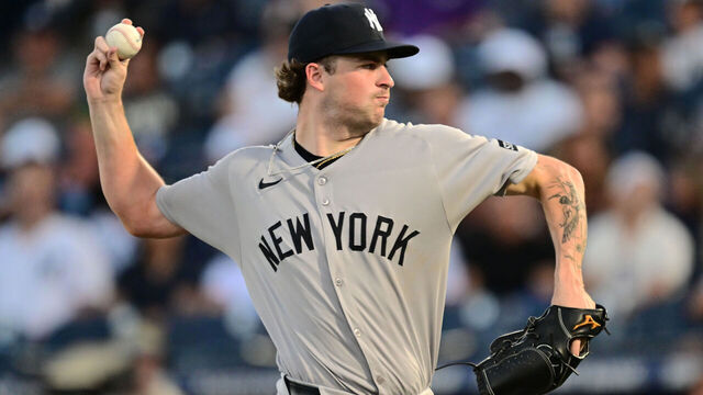TAMPA, FLORIDA - AUGUST 20: Cam Schlittler #31 of the New York Yankees pitches in the first inning against the Tampa Bay Rays at George M. Steinbrenner Field on August 20, 2025 in Tampa, Florida.
