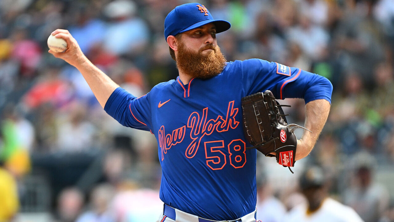 Yankees sign Blackburn for stretch run after Mets release | theScore