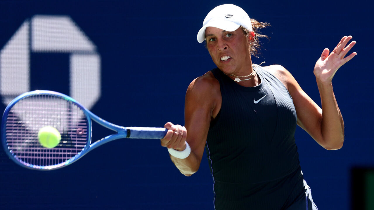 NEW YORK, NEW YORK - AUGUST 25: Madison Keys of the United States plays a forehand shot against Renata Zarazua of Mexico during their Women's Singles First Round match on Day Two of the 2025 US Open at USTA Billie Jean King National Tennis Center on August 25, 2025 in the Flushing neighborhood of the Queens borough of New York City.