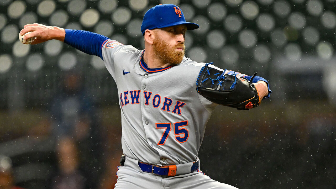 ATLANTA, GA AUGUST 22: New York relief pitcher Reed Garrett (75) throws a pitch during the MLB game between the New York Mets and the Atlanta Braves on August 22nd, 2025 at Truist Park in Atlanta, GA.