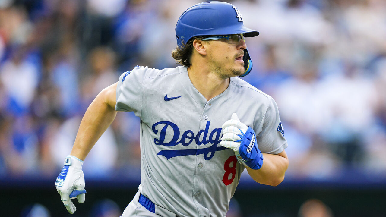 KANSAS CITY, MISSOURI - JUNE 29: Enrique Hernández #8 of the Los Angeles Dodgers runs toward first base during the fifth inning against the Kansas City Royals at Kauffman Stadium on June 29, 2025 in Kansas City, Missouri.