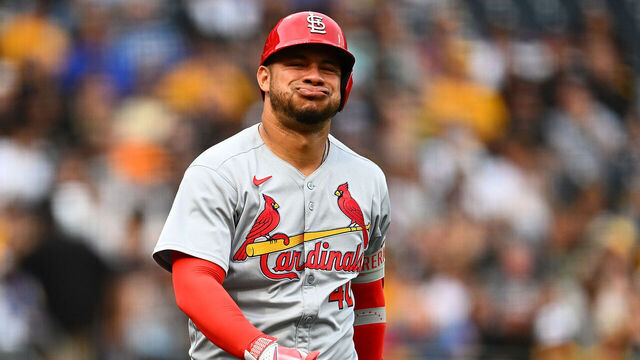 PITTSBURGH, PENNSYLVANIA - JULY 1: Willson Contreras #40 of the St. Louis Cardinals reacts after being hit by a pitch during the fourth inning against the Pittsburgh Pirates at PNC Park on July 1, 2025 in Pittsburgh, Pennsylvania.