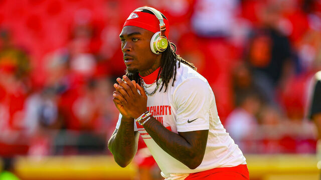 KANSAS CITY, MISSOURI - AUGUST 22: Rashee Rice #4 of the Kansas City Chiefs stretches during pregame warmups prior to the NFL Preseason 2025 game between Chicago Bears and Kansas City Chiefs at Arrowhead Stadium on August 22, 2025 in Kansas City, Missouri.