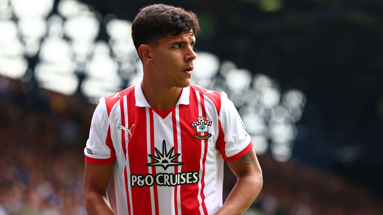 IPSWICH, ENGLAND - AUGUST 17: Mateus Fernandes of Southampton during the Sky Bet Championship match between Ipswich Town and Southampton at Portman Road on August 17, 2025 in Ipswich, England.