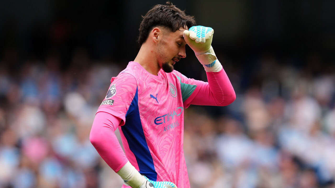 Manchester City goalkeeper James Trafford during the Premier League match at the Etihad Stadium, Manchester. Picture date: Saturday August 23, 2025.