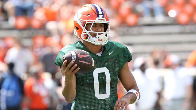 CLEMSON, SC - APRIL 05: Clemson Tigers wide receiver Antonio Williams (0) during the Clemson Tigers college Orange and White spring football game on April 5, 2025 at Clemson Memorial Stadium in Clemson, S.C.
